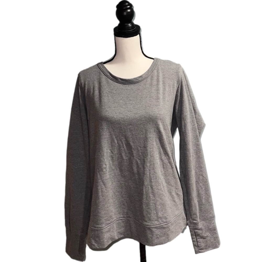 *Old navy- Grey long sleeve with an open back